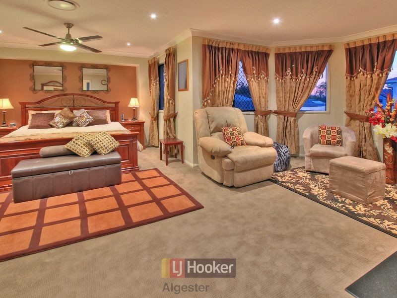 20 Sycamore Close, Calamvale QLD 4116