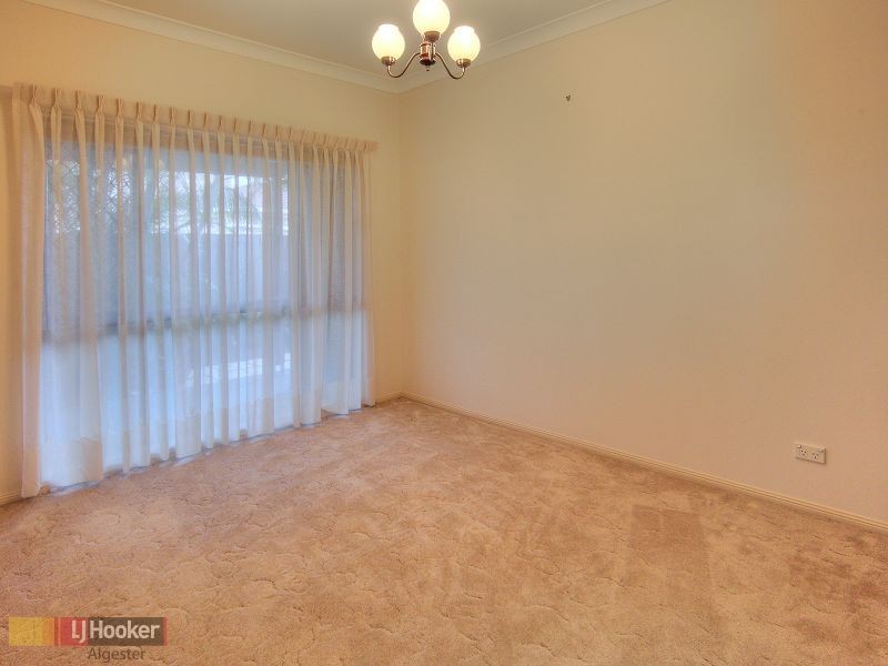 43 Azalea Crescent, Calamvale QLD 4116