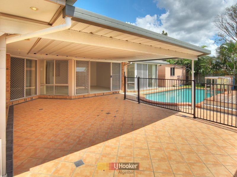 26 Hamersley Place, Parkinson QLD 4115