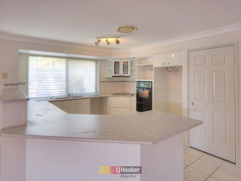 26 Hamersley Place, Parkinson QLD 4115