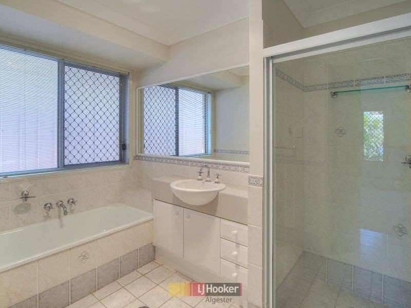 26 Hamersley Place, Parkinson QLD 4115