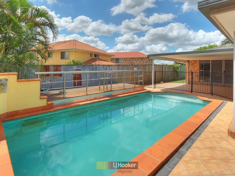 26 Hamersley Place, Parkinson QLD 4115