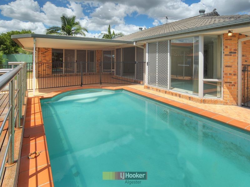 26 Hamersley Place, Parkinson QLD 4115