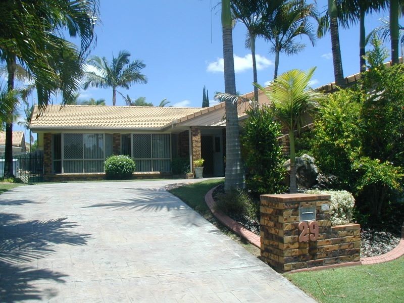 29 Bannockburn Crescent, Parkinson QLD 4115