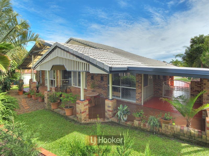11 Somerset Place, Parkinson QLD 4115