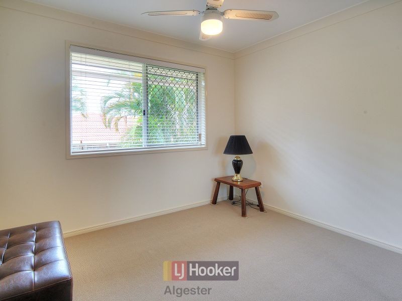 11 Somerset Place, Parkinson QLD 4115