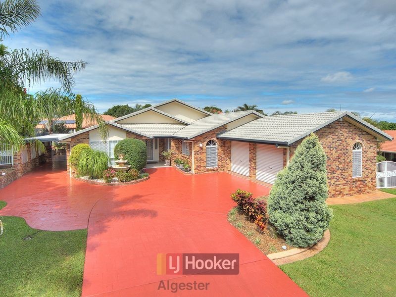 11 Somerset Place, Parkinson QLD 4115