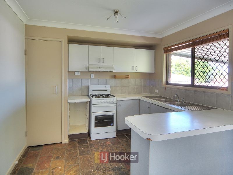 16 Devine Street, Marsden QLD 4132