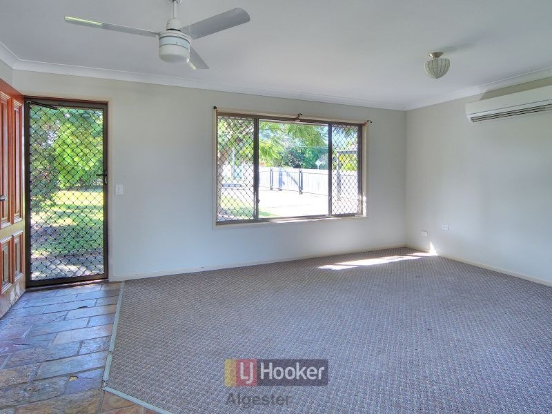 16 Devine Street, Marsden QLD 4132