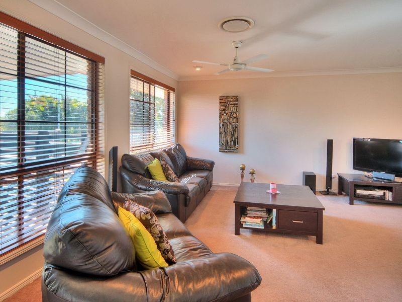 30 Owenia Street, Algester QLD 4115