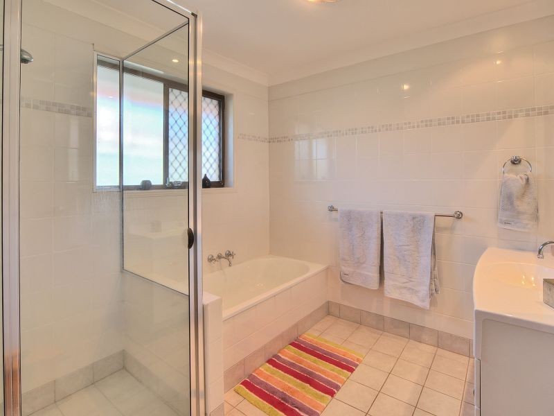30 Owenia Street, Algester QLD 4115