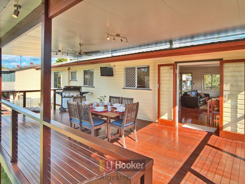 4 Bangalow Street, Algester QLD 4115