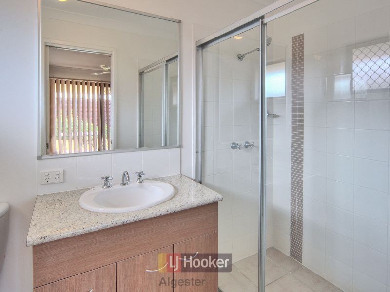 26 Goongarrie Crescent, Parkinson QLD 4115