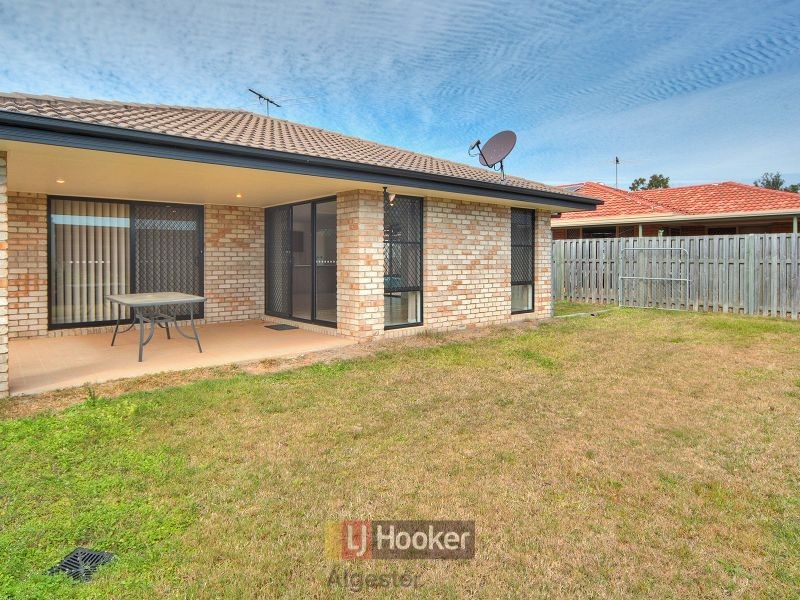 26 Goongarrie Crescent, Parkinson QLD 4115