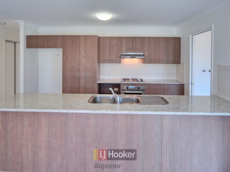 26 Goongarrie Crescent, Parkinson QLD 4115