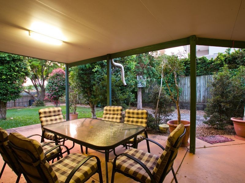 6 Bethany Place, Parkinson QLD 4115