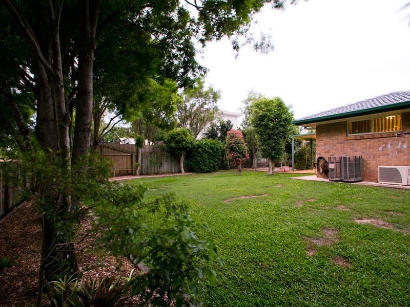 6 Bethany Place, Parkinson QLD 4115