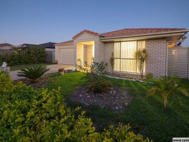 8 Pebbles Court, Berrinba QLD 4117