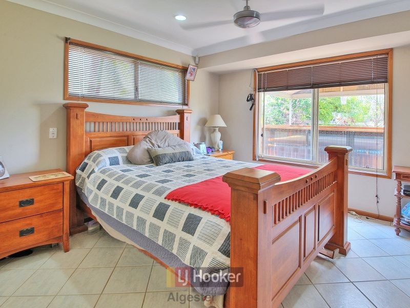 7 Liana Court, Regents Park QLD 4118