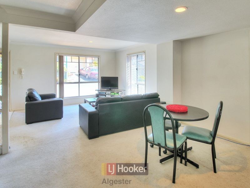 19/10 Lawrence Street, Robertson QLD 4109