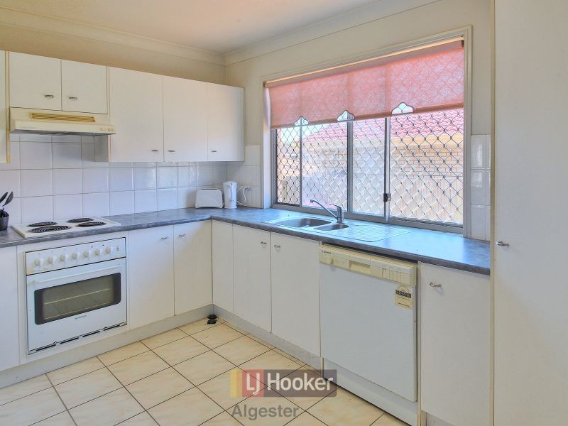 19/10 Lawrence Street, Robertson QLD 4109