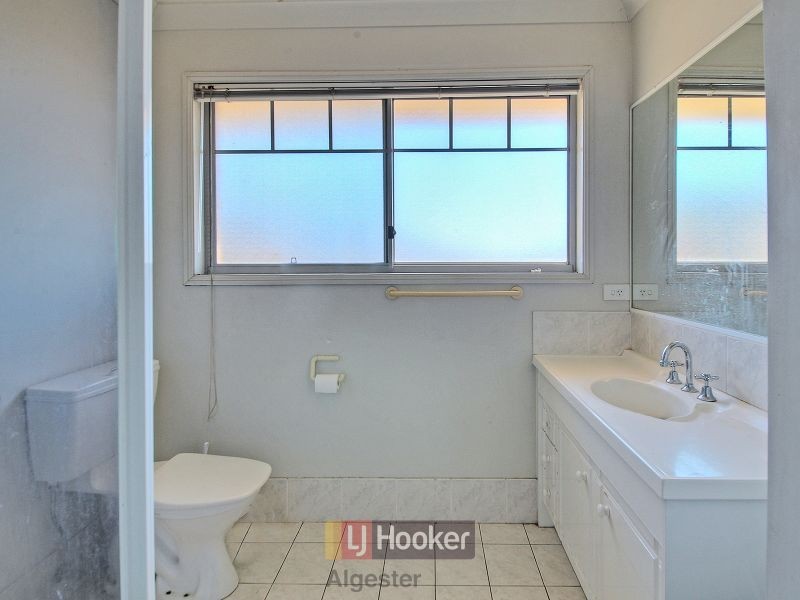 19/10 Lawrence Street, Robertson QLD 4109