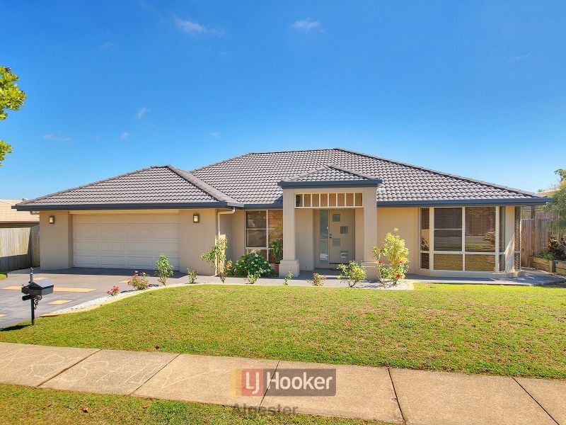 137 Wallum Drive, Parkinson QLD 4115