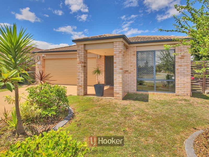 18 Goongarrie Crescent, Parkinson QLD 4115