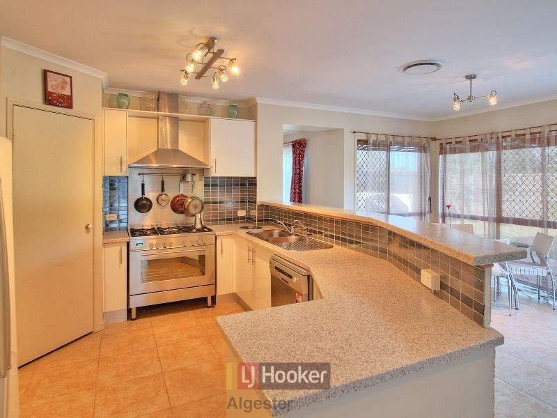 7 May Street, Parkinson QLD 4115