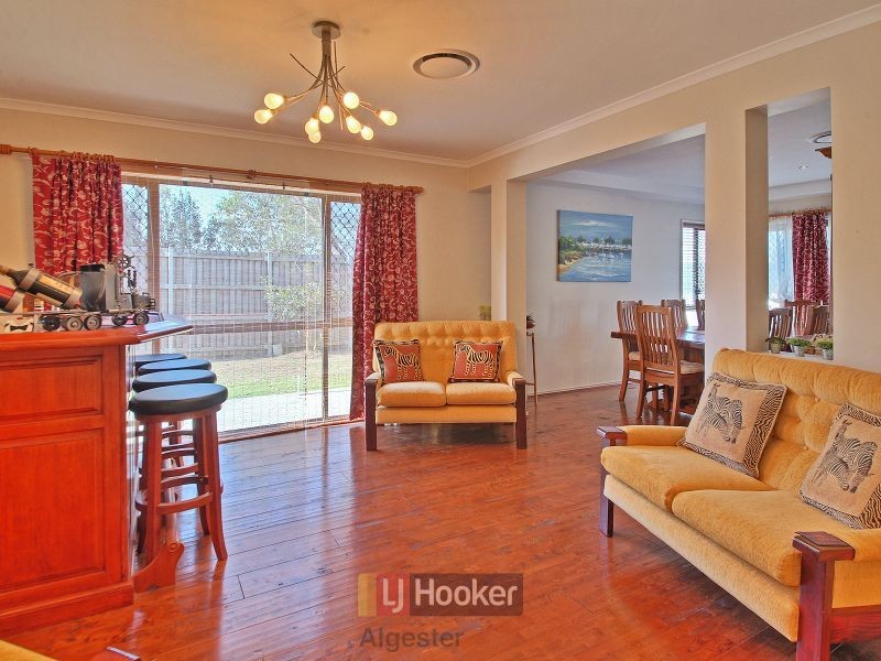 7 May Street, Parkinson QLD 4115