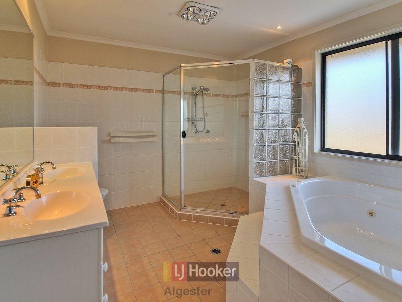 7 May Street, Parkinson QLD 4115