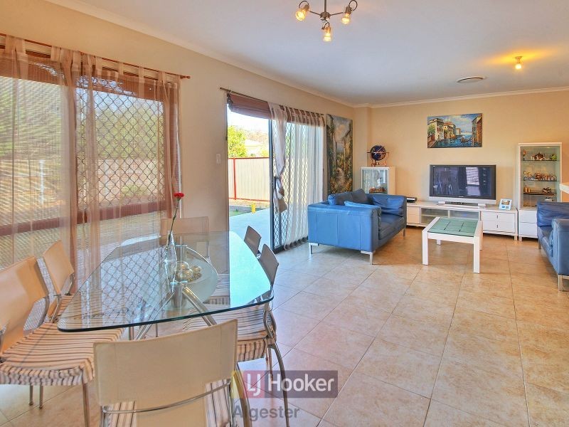 7 May Street, Parkinson QLD 4115