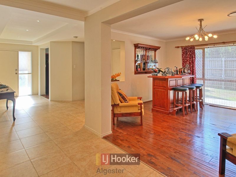 7 May Street, Parkinson QLD 4115