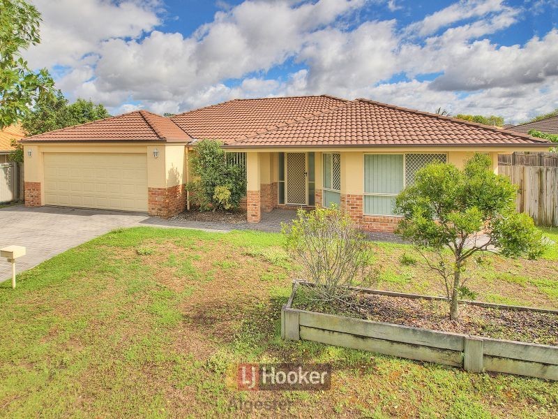 85 Oakview Street, Parkinson QLD 4115