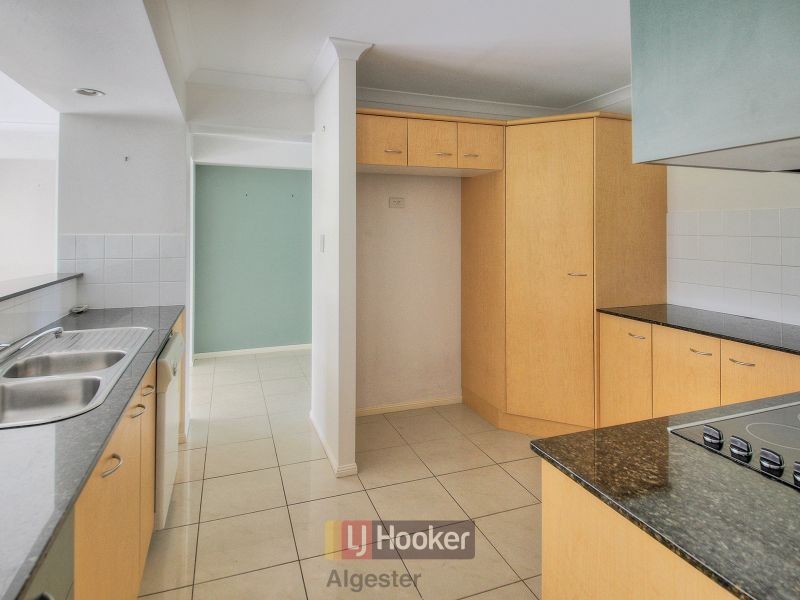 85 Oakview Street, Parkinson QLD 4115