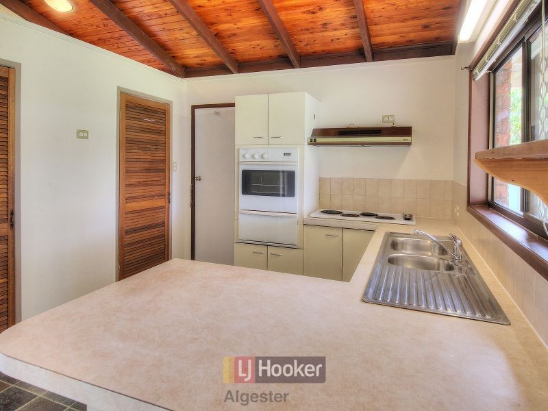 4 Bundabah Drive, Calamvale QLD 4116