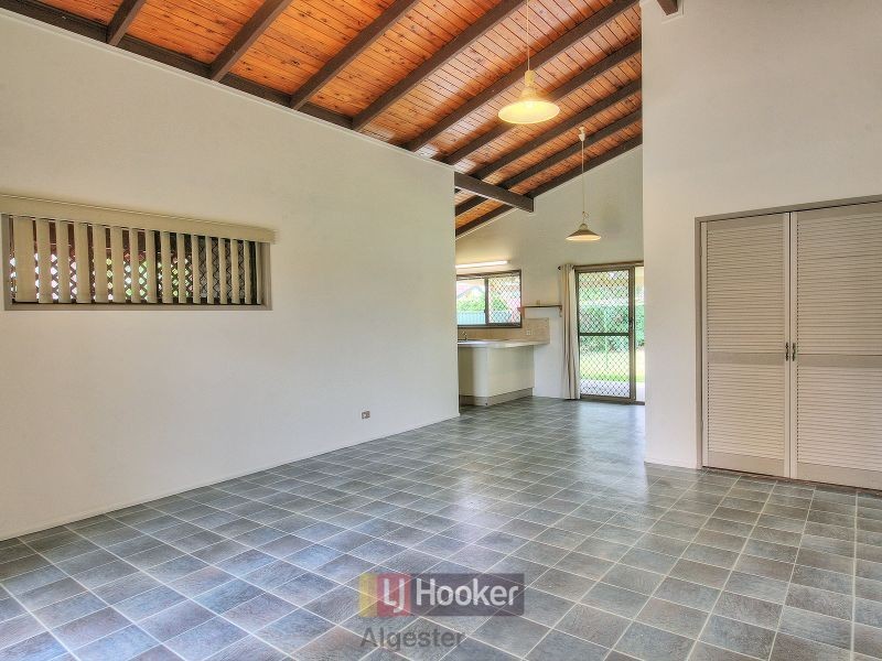 4 Bundabah Drive, Calamvale QLD 4116