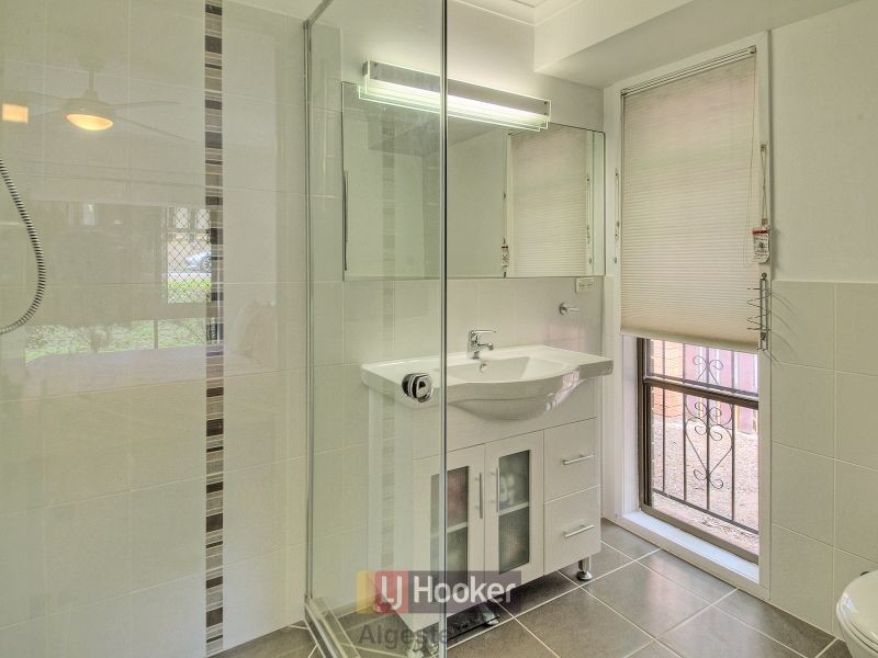 18 Bangalow Street, Algester QLD 4115