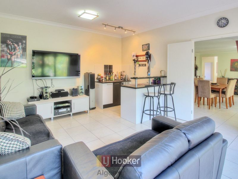 13 Copia Street, Calamvale QLD 4116