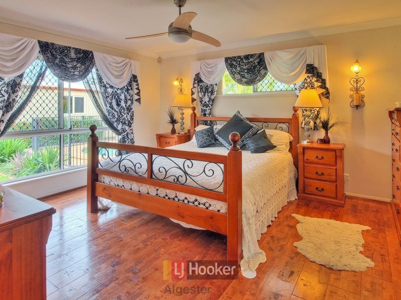 28 Albert Place, Parkinson QLD 4115