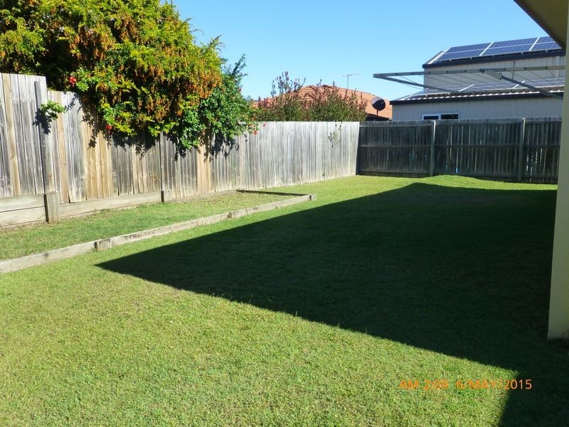9 Isla Place, Parkinson QLD 4115