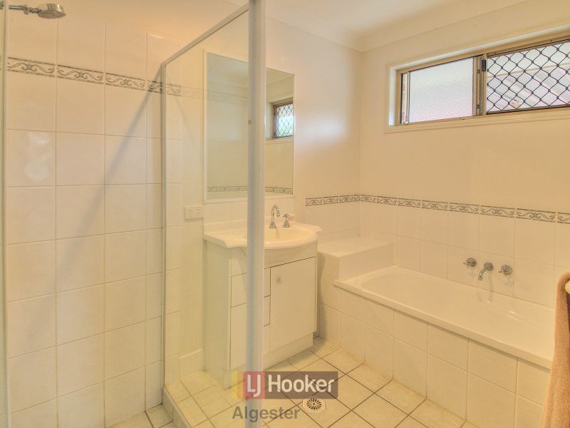 68 Shelduck Place, Calamvale QLD 4116