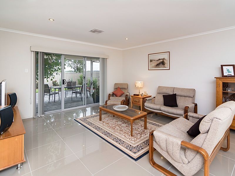 2 Barzona Street, Mount Barker SA 5251