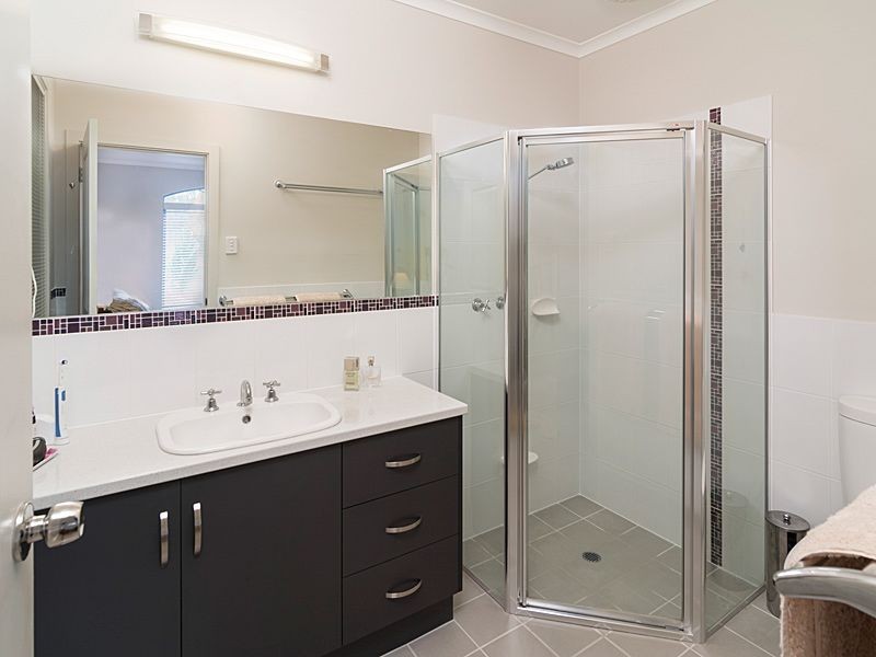 2 Barzona Street, Mount Barker SA 5251