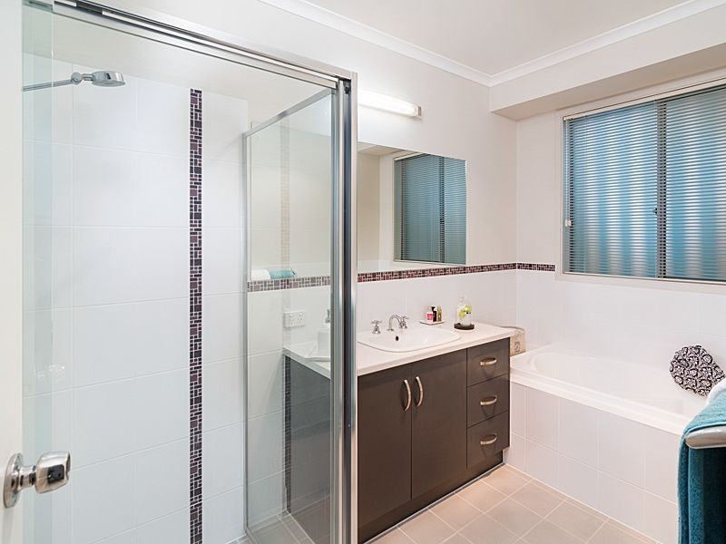 2 Barzona Street, Mount Barker SA 5251