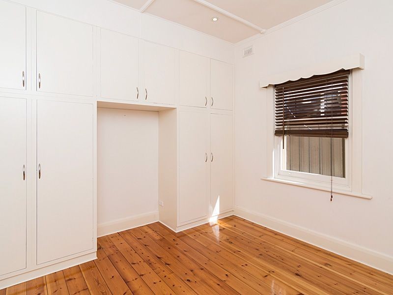 7 Glengarry Street, Woodville South SA 5011