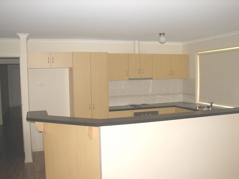 27 Scarborough Way, Mount Barker SA 5251