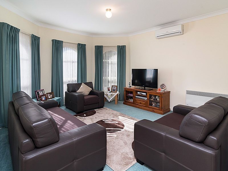 11 Gollan Circuit, Mount Barker SA 5251