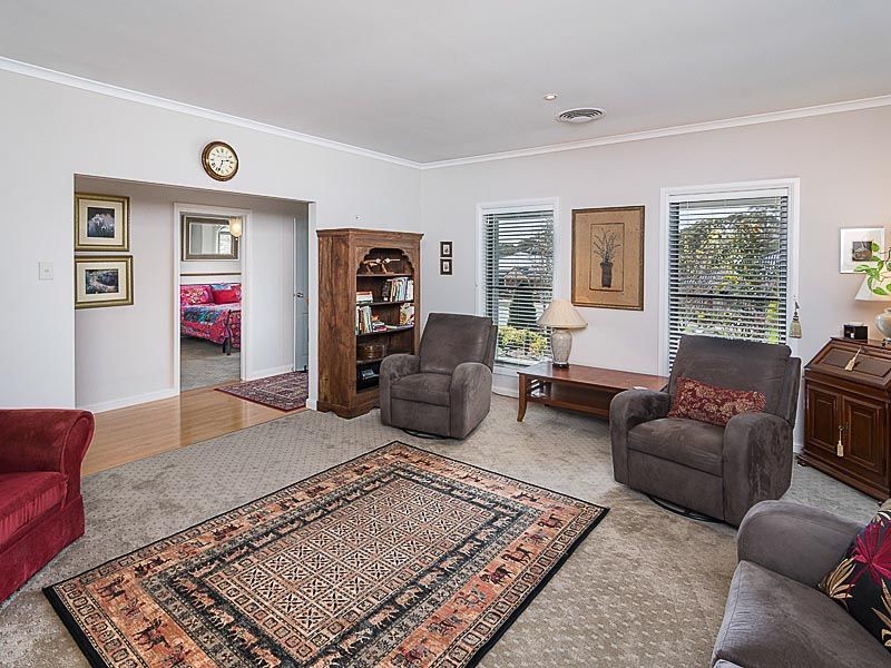 6 Ongloe Close, Mount Barker SA 5251