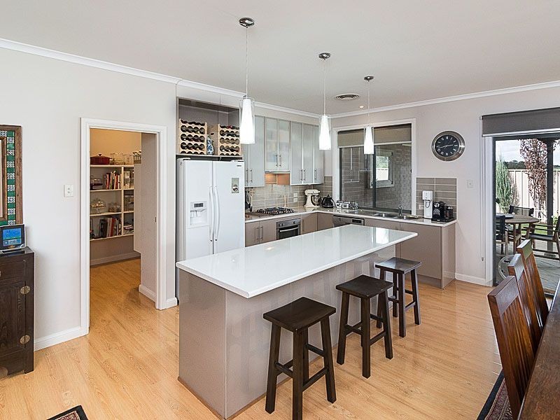 6 Ongloe Close, Mount Barker SA 5251